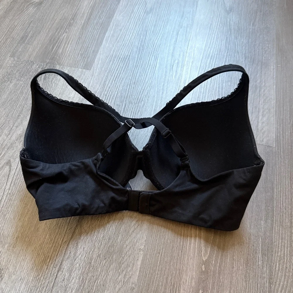 Victoria’s Secret 34DD Perfect Shape Bra Classic Black Convertible Straps